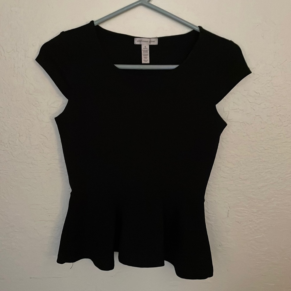 All black top.